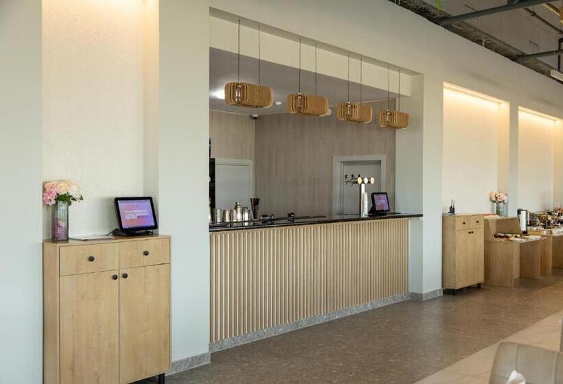 پانسیون Zhagalau Resort