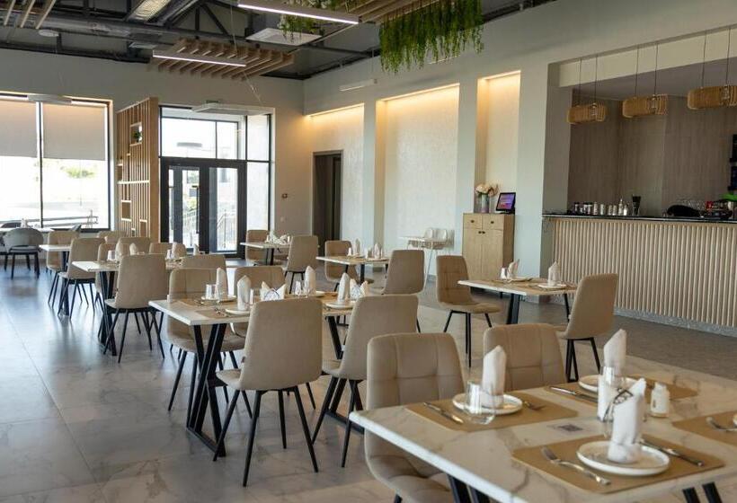 پانسیون Zhagalau Resort