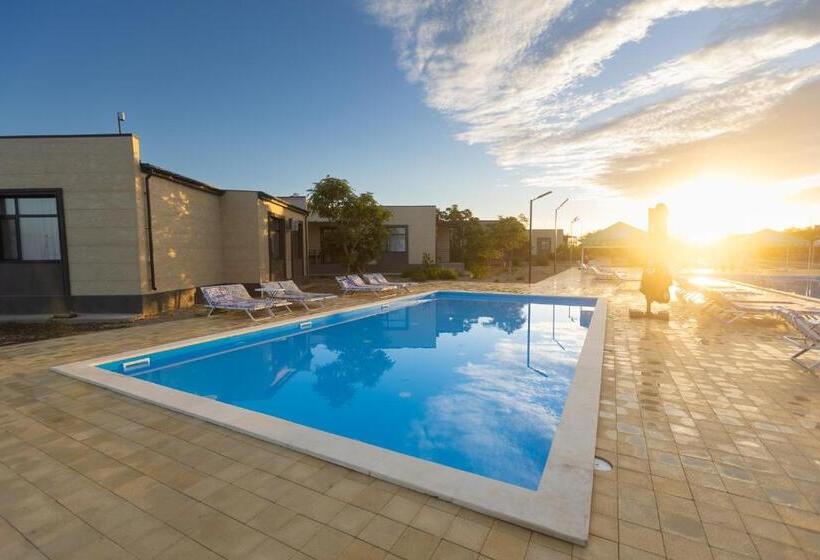 پانسیون Zhagalau Resort