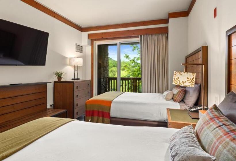 Resort 1310a 2bdrm Let It Snow 3rd Floor Mountain And Spruce Peak Views