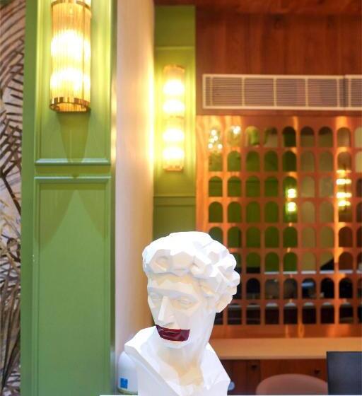 استراحتگاه Club Cabana