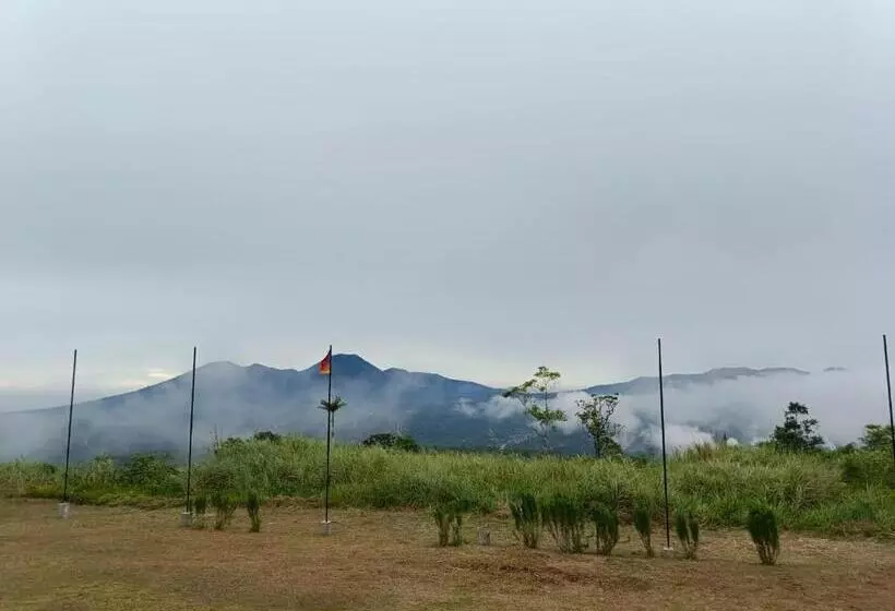 リゾートホテル Hollywood Hill Lengkoan