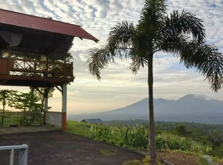 リゾートホテル Hollywood Hill Lengkoan