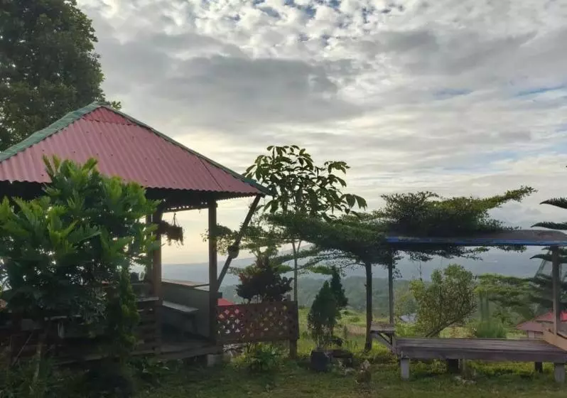 リゾートホテル Hollywood Hill Lengkoan