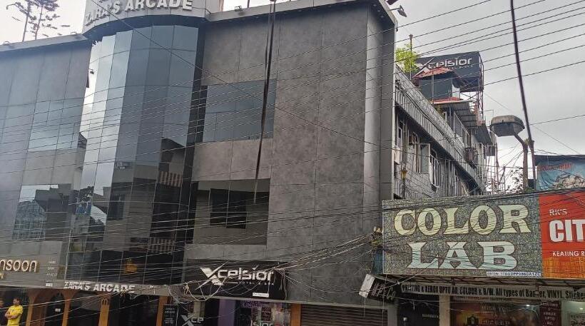 Xcelsior Hotel And Spa By Roh