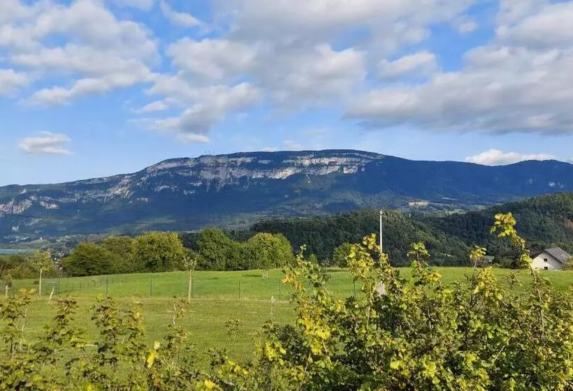 ベッドアンドブレックファースト Chalet Indépendant Chez Aurèle