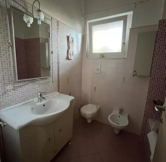 Aamiaismajoitus (B&B) La Pavoncella