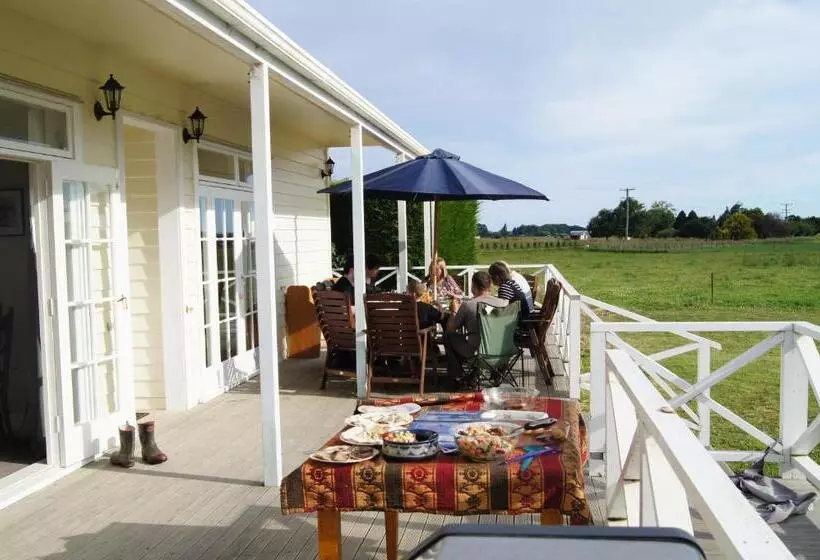 Aamiaismajoitus (B&B) Oliver S Farmstay