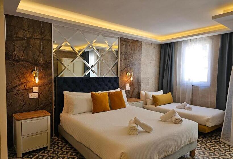 בית מלון כפרי Balcony