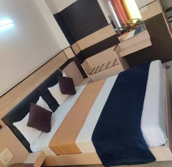 Hotel Bhavini