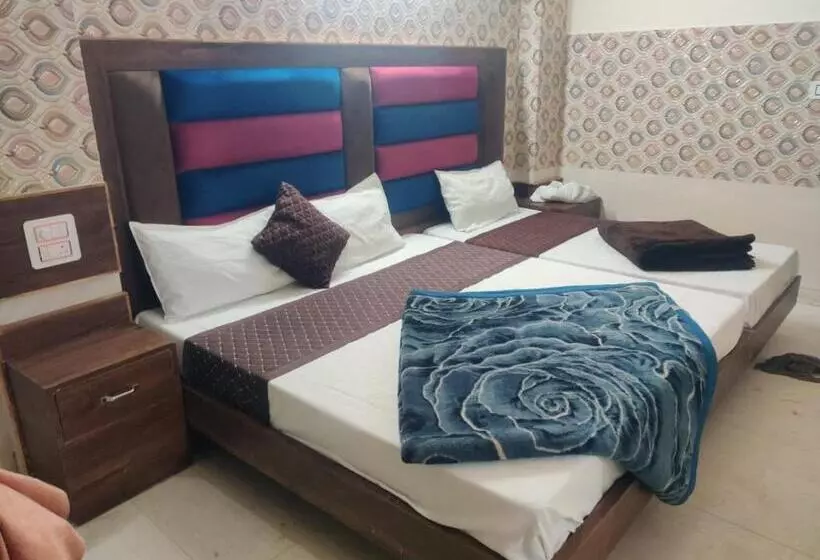 Hotel Bhavini