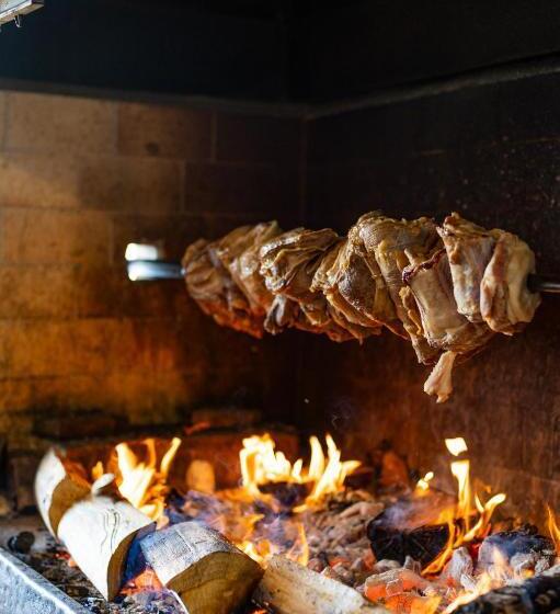 Otel Parque Llanquihue   Caja Los Héroes