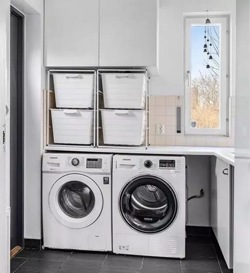 ペンション 5 Bed Rooms House With Jacuzzi, Free Parking, And 2 Toilets Bath In Malmö