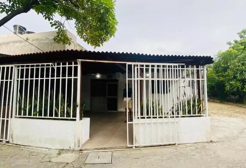 Majatalo Casa Owen Hostal