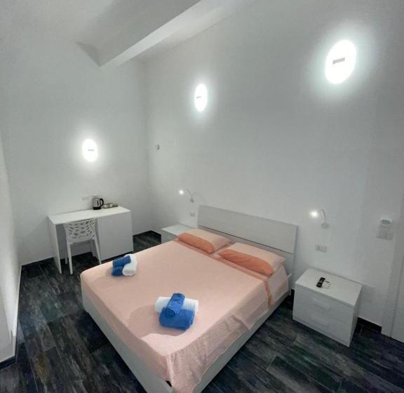 پانسیون Planetarium Tropea