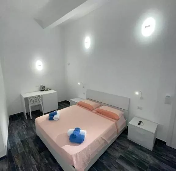 پانسیون Planetarium Tropea