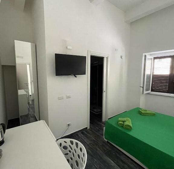 پانسیون Planetarium Tropea