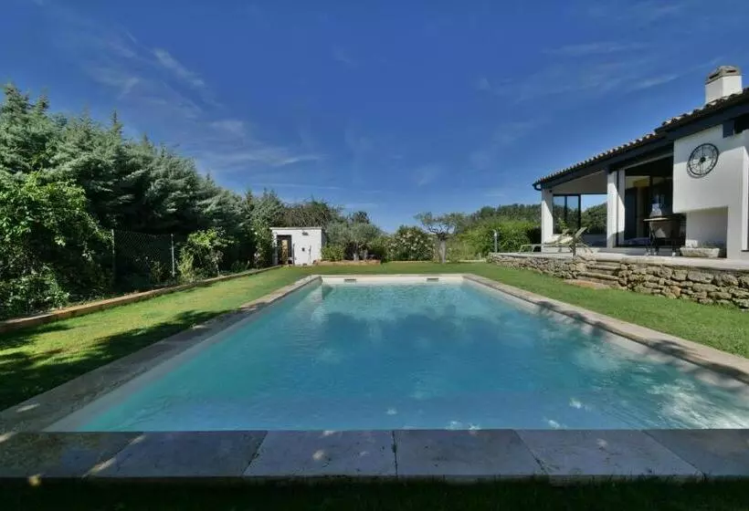 Majatalo Une Nuit En Luberon