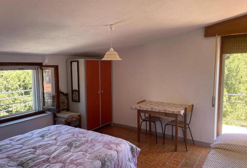 ペンション Ussassai Profumi D Ogliastra