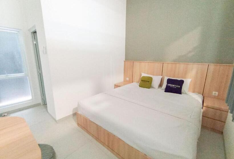 Urbanview Hotel Subali Purwokerto