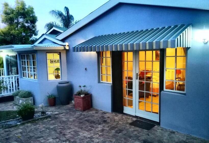 مبيت وإفطار Antique Silk Self Catering Unit