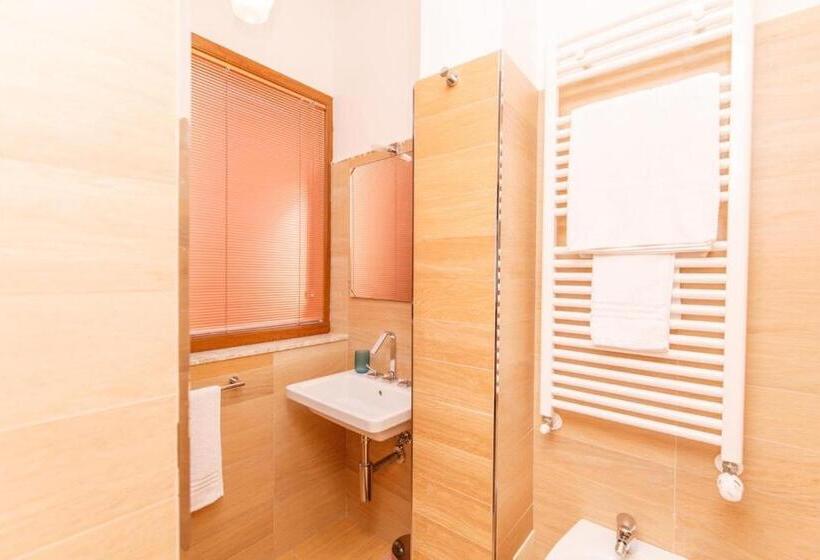 تختخواب و صبحانه Rooms 66