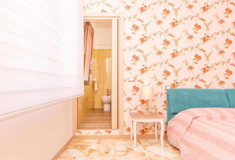 تختخواب و صبحانه Rooms 66