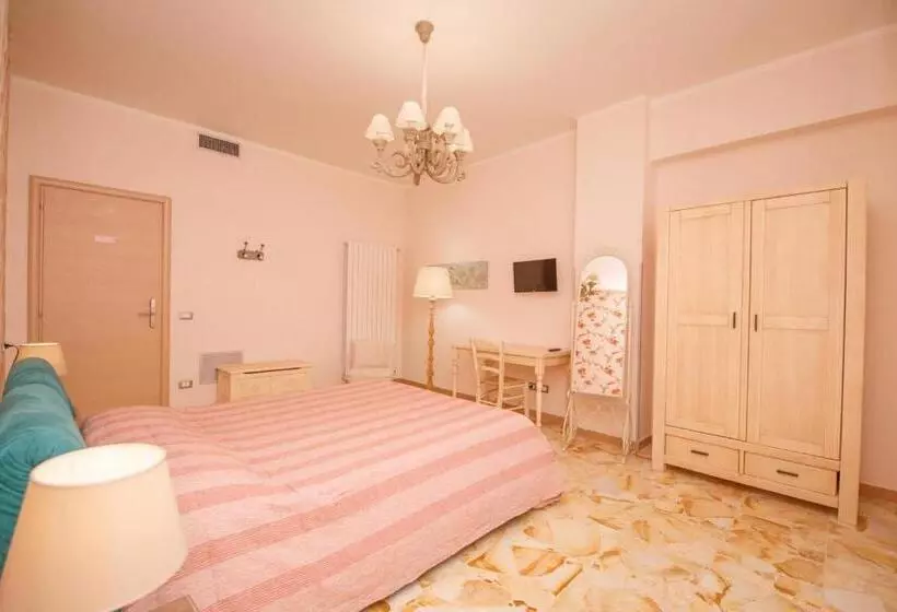 تختخواب و صبحانه Rooms 66