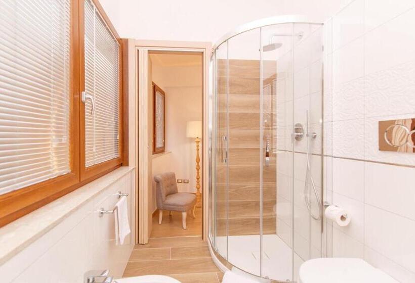 تختخواب و صبحانه Rooms 66