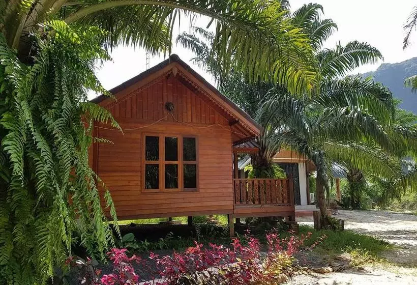 Comfy Lodge Resort