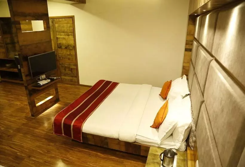 Hotel Surya