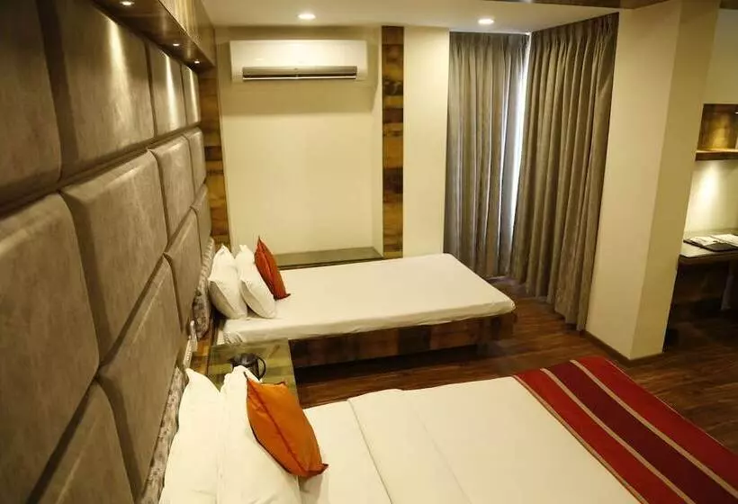 Hotel Surya