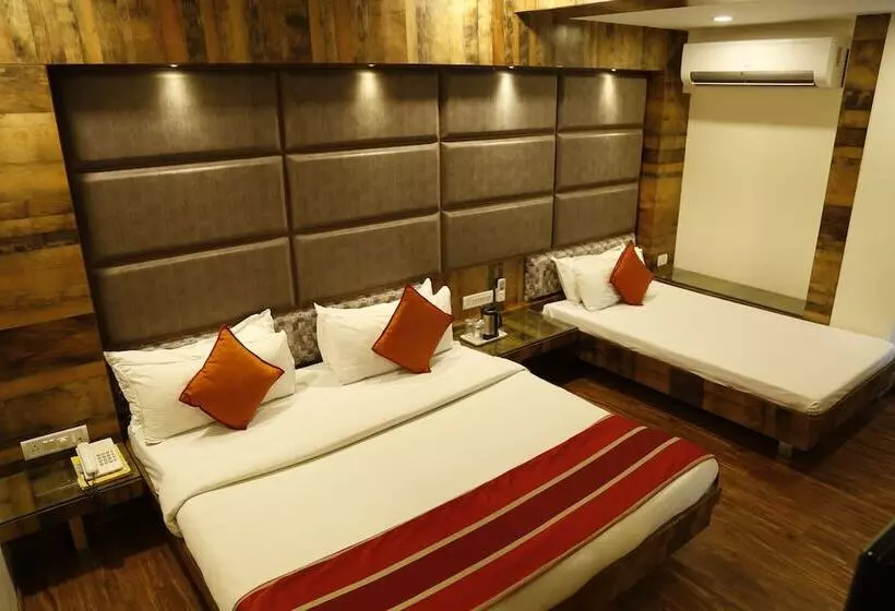 Hotel Surya