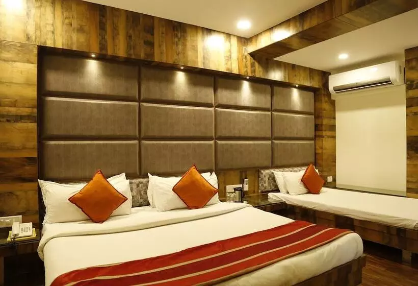Hotel Surya