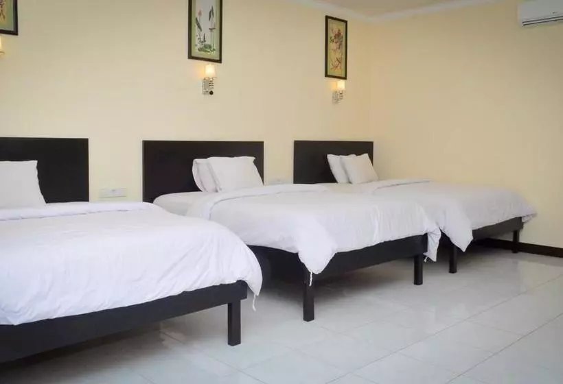Hotel Uni Beach