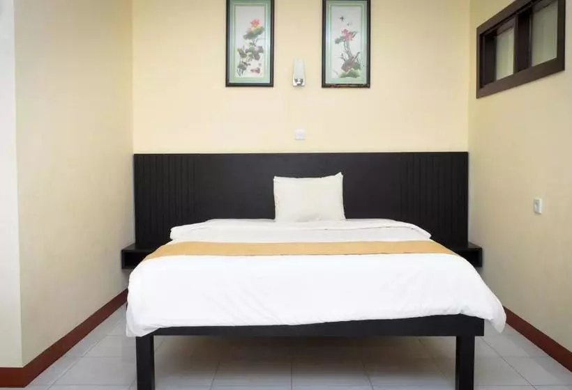 Hotel Uni Beach