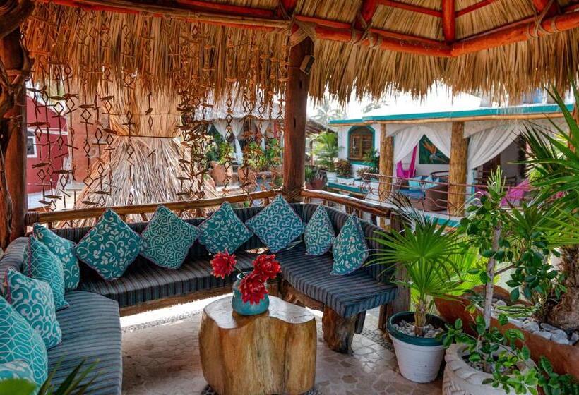 Monyoli Hotel & Boutique