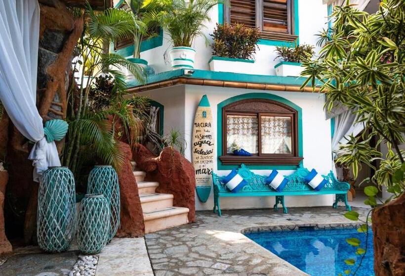 Monyoli Hotel & Boutique