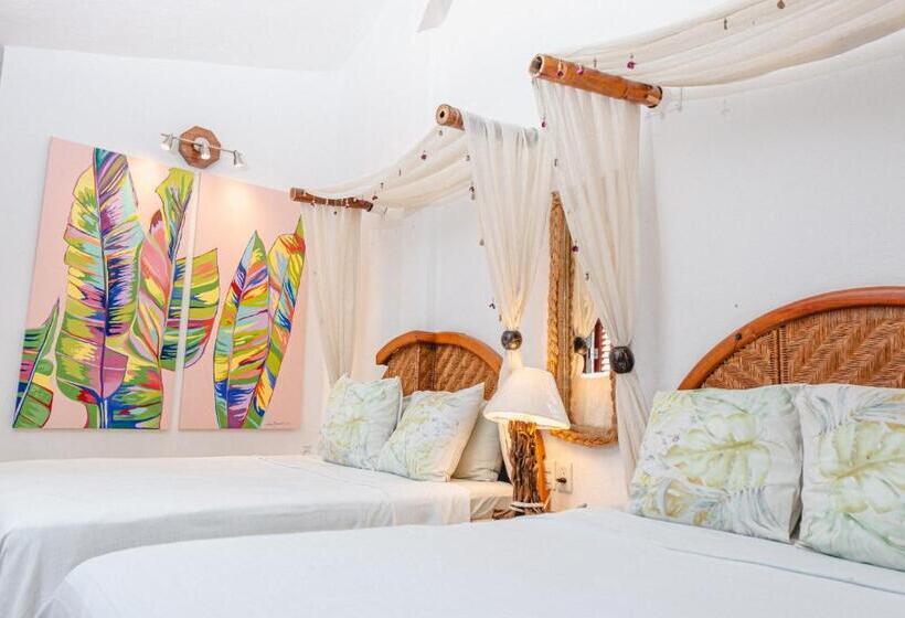 Monyoli Hotel & Boutique