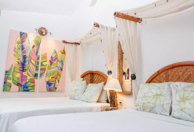 Monyoli Hotel & Boutique