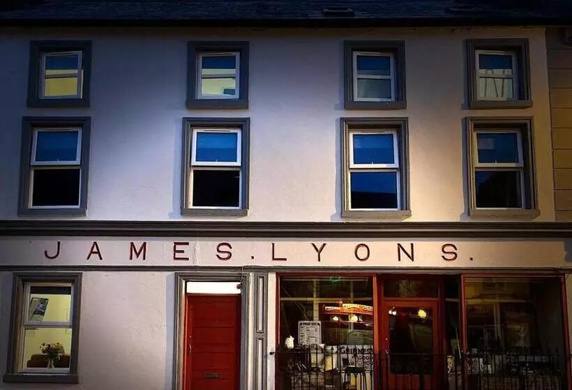 Aamiaismajoitus (B&B) The Old Main St