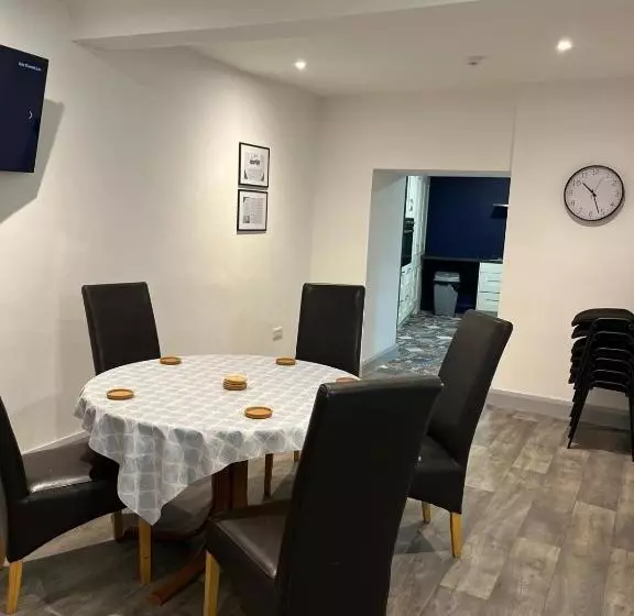 Aamiaismajoitus (B&B) The Old Main St