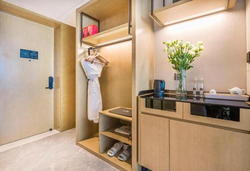 Eastern Casa Hotel Yiwu