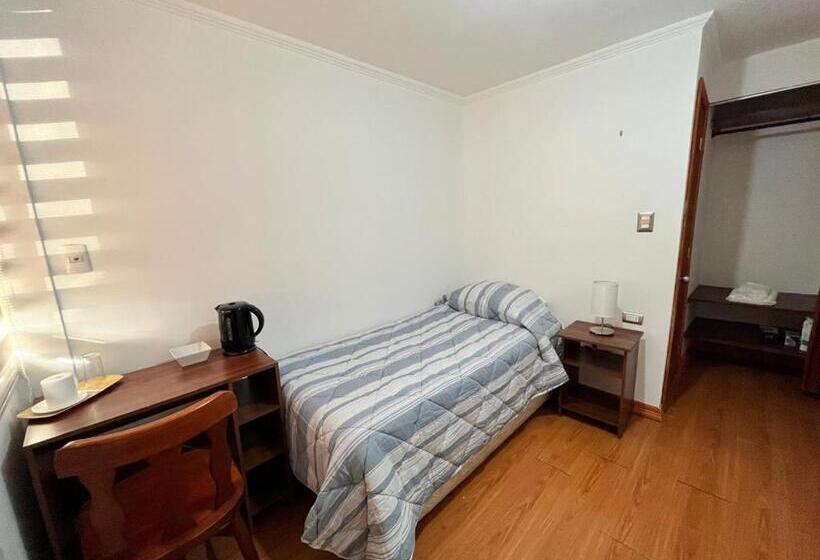 هتل کپسول Semi Hotel Las Torres