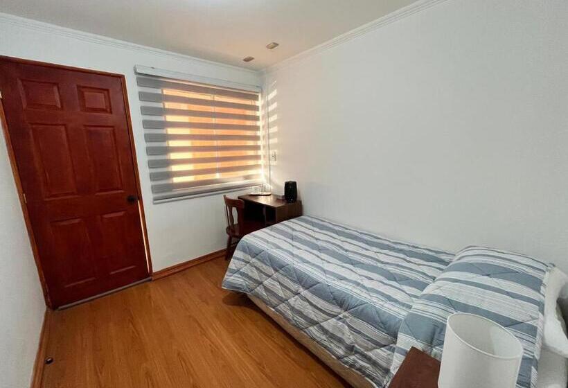 هتل کپسول Semi Hotel Las Torres