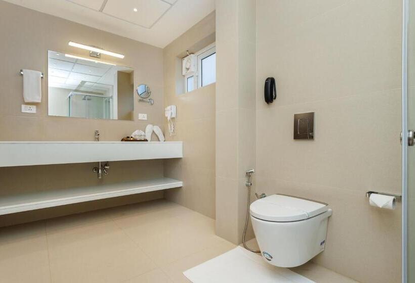 בית מלון כפרי Lincoln Square