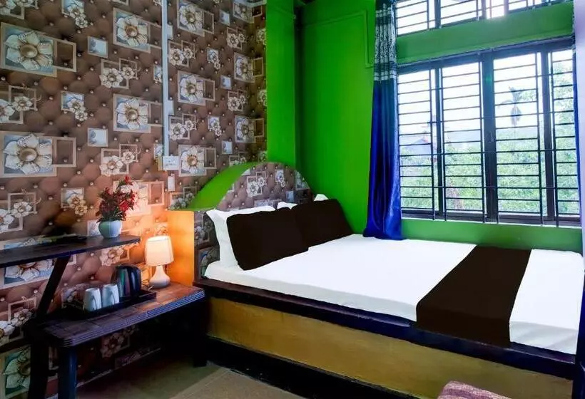 ホテル O Maa Kamakhya Guest House