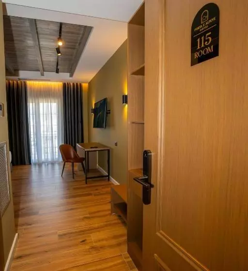 Hotel Porta E Alpeve