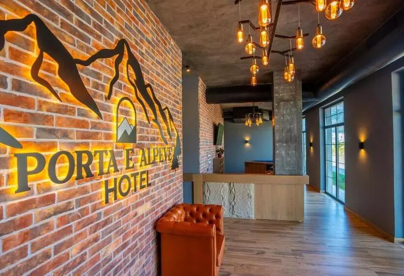 Hotel Porta E Alpeve