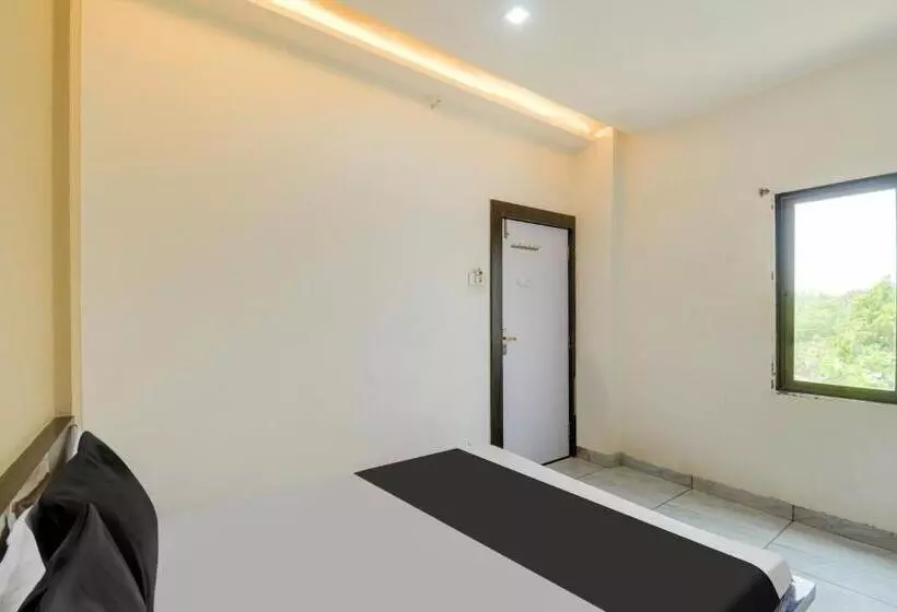 Oyo Hotel Jai Shree Shyam